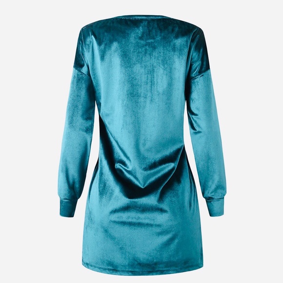‼️ONE LEFT! ‼️ Blue Velvet Dress Fall Turquoise - Picture 2 of 4